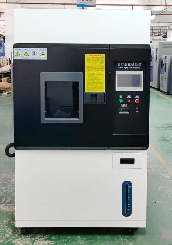 定制氙燈老化試驗箱， ?送貨廣州老客戶公司